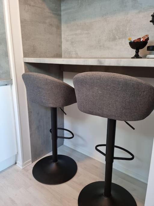 Apartment Near Center / Free P Alesund Bagian luar foto
